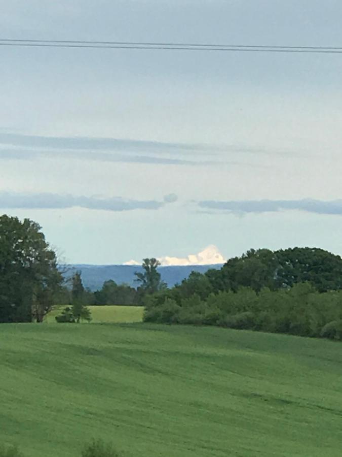 Retour à La Nature Et Au Calme, Et Les Tilleuls Les Dameys Séjour chez l'habitant
